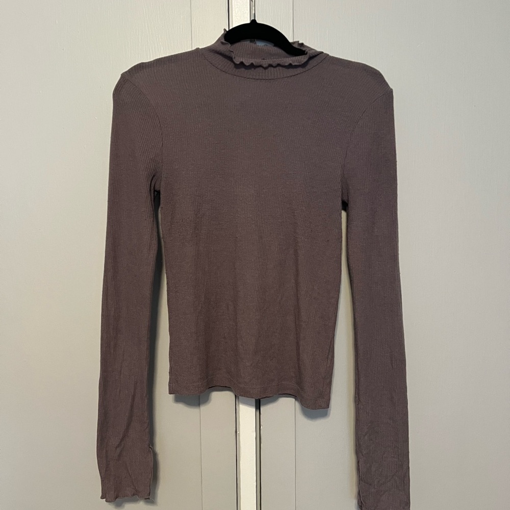 Urban Outfitters Long Sleeve Top in Mauve